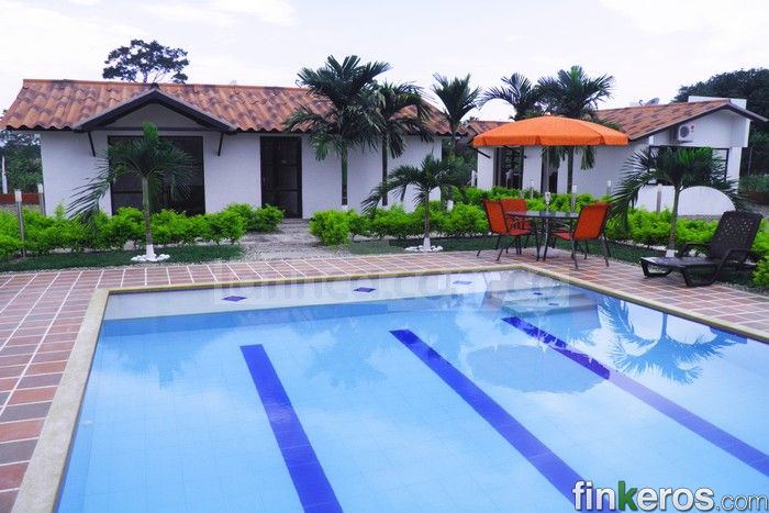 Cabañas Javier | ALLCN16-01 - Finca en Villavicencio, Meta